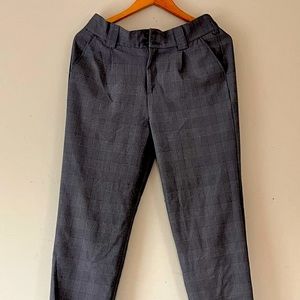 Medium grey pants